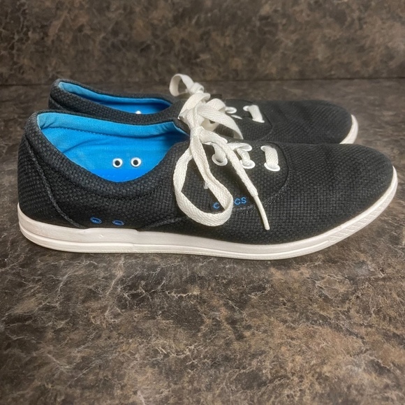 CROCS Black LoPro Long Vamp Plim Sneaker Women Size 7 - Picture 2 of 8